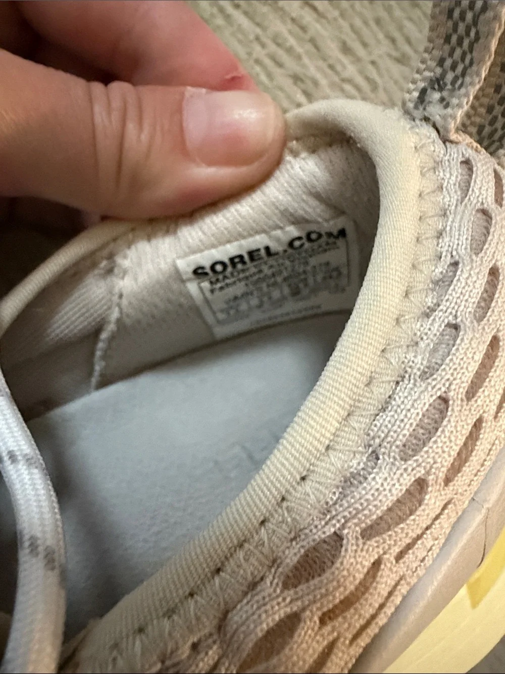 Sorel kinetic Women’s Lightweight Athletic Sneakers in Beige and Pale Yellow